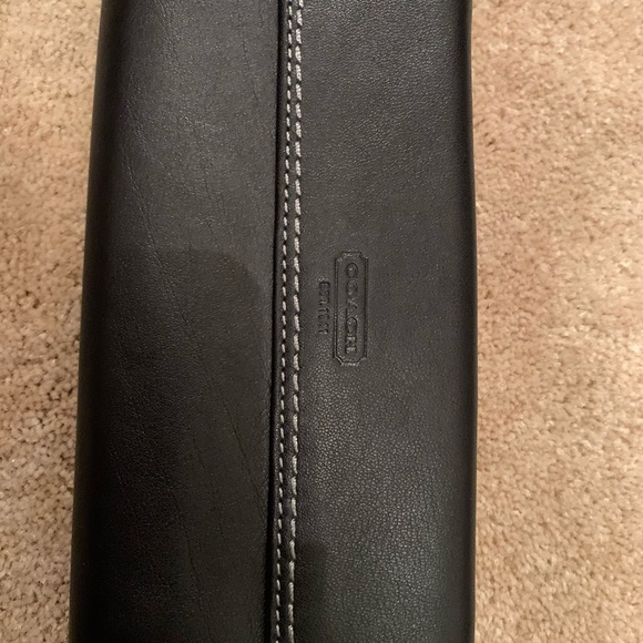 Coach Wallet - Picture 3 of 6